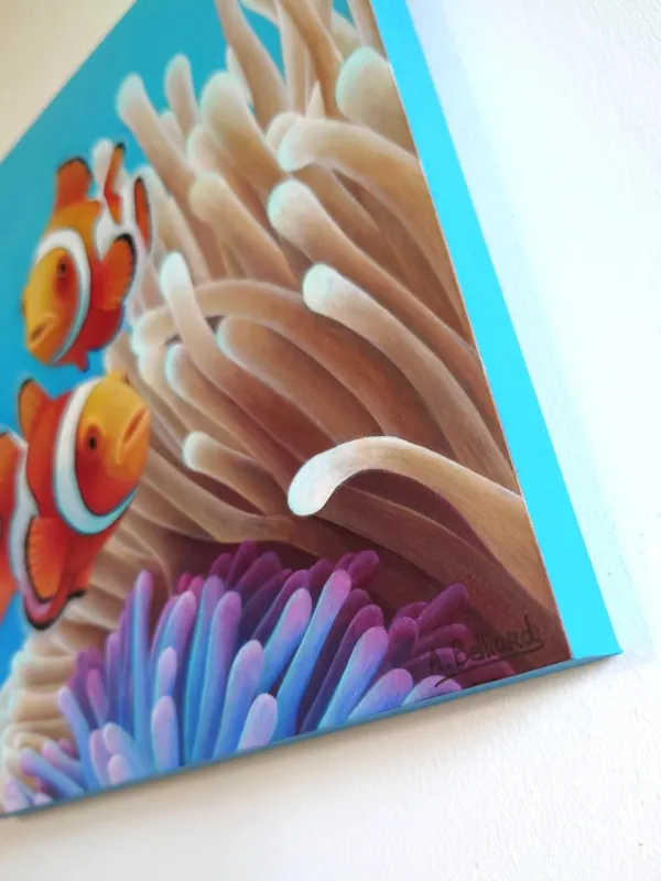 Tableau poissons clowns et anémones - peinture océan tropical "Symbiose de l’océan" – vue 5